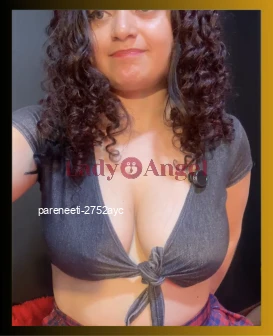I am Pareneeti, Hotel escort from Delhi