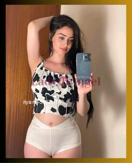 I am Riya Rai, Asian escort from Delhi