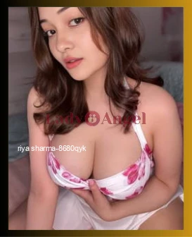 I am Riya Sharma, Airhostess escort from Delhi