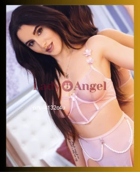 I am Pihu, Young escort from Kolkata