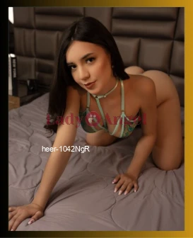 I am Heer, Airhostess escort from Chandigarh
