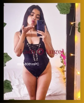 I am Ritika, Slim escort from Hyderabad