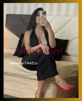 I am Samantha, Travel escort from Chennai