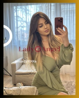 I am Tanuja, Party escort from Delhi