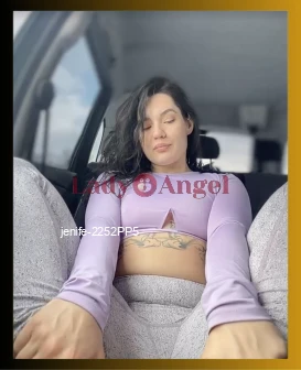 I am Jenife, Travel escort from Bangalore