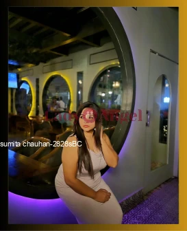 I am sumita chauhan, Mature escort from Bangalore