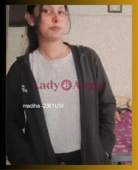 I am Madiha , Slim escort from Bangalore