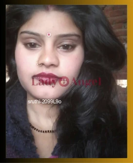 I am Sruthi, South Indian escort from Mumbai