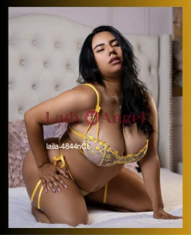 I am Laila, Desi Bhabhi escort from Bangalore