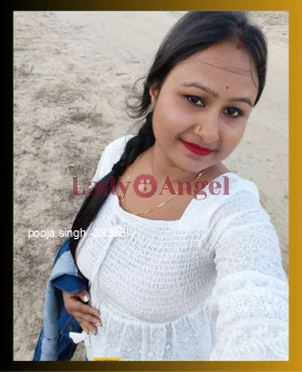 I am Pooja Singh , Hotel escort from Gujarat