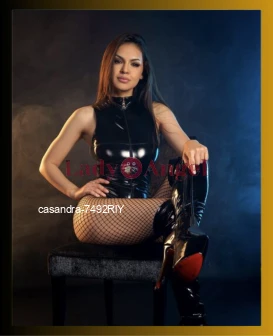 I am Casandra, American escort from Chandigarh