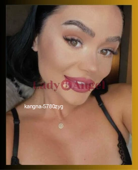 I am Kangna, Airhostess escort from Goa