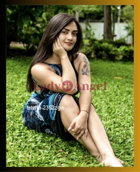I am Fatima, Slim escort from Mumbai
