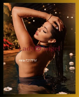 I am Mira, Airhostess escort from Bangalore