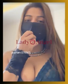 I am Poonam, Big Boob escort from Gujarat