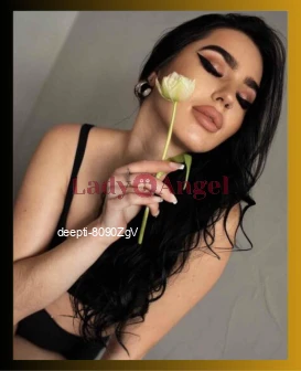 I am Deepti, VIP escort from Uttarpradesh