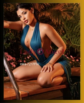 I am Mira, Airhostess escort from Bangalore
