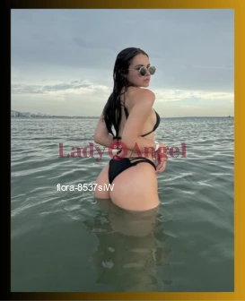 I am Flora, VIP escort from Kolkata