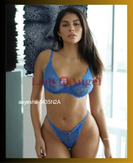 I am Aayesha, Big Boob escort from Bangalore