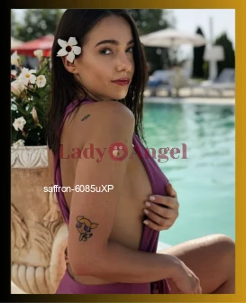 I am Saffron, Airhostess escort from Kolkata