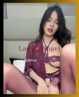 I am Reina, Asian escort from Bangalore