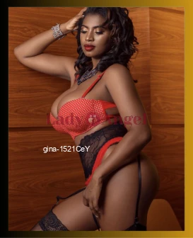 I am Gina, African escort from Uttarpradesh