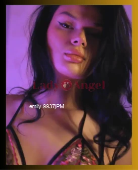 I am Emily, European escort from Kolkata