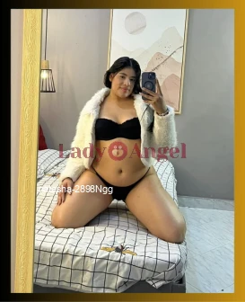 I am Natasha, Big Boob escort from Pune