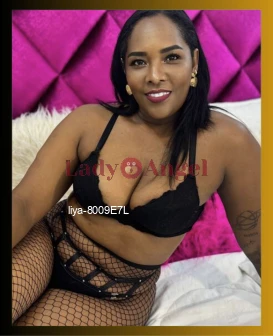 I am Liya, African escort from Kolkata