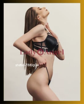 I am Shefali, Slim escort from Uttarpradesh