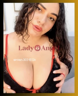 I am Simran, Big Boob escort from Bangalore
