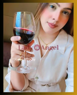 I am Roshni, Asian escort from Delhi