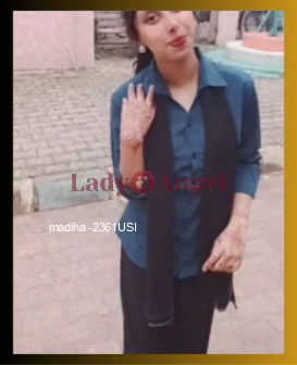 I am Madiha , Slim escort from Bangalore
