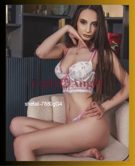 I am Shefali, Slim escort from Uttarpradesh
