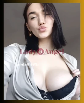 I am Genelia, Hotel escort from Delhi